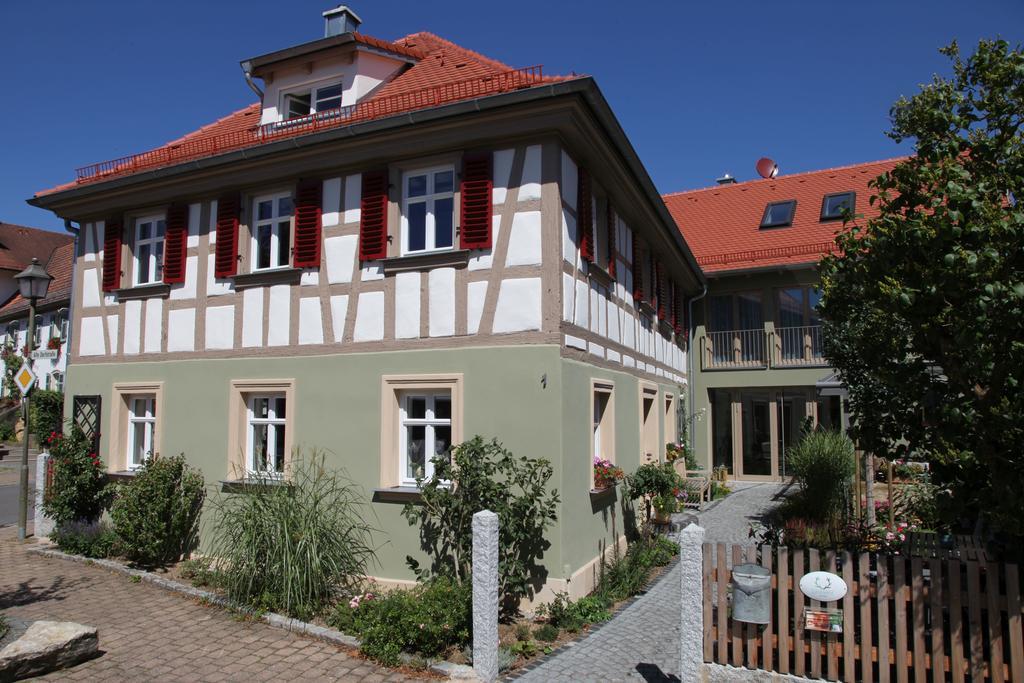 Luisenhof Hotel Geisfeld  Buitenkant foto